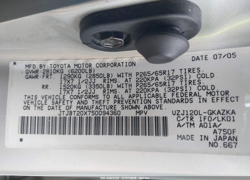 2005 LEXUS GX 470 VIN: JTJBT20X750094360