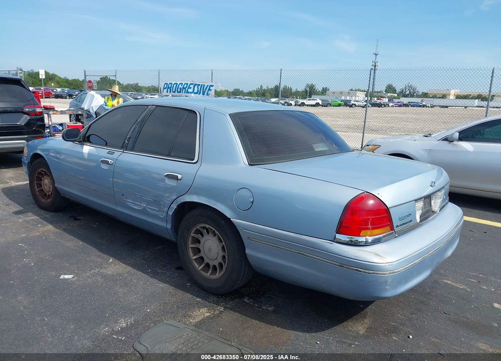 2000 FORD CROWN VICTORIA LX VIN: 2FAFP74W1YX154250
