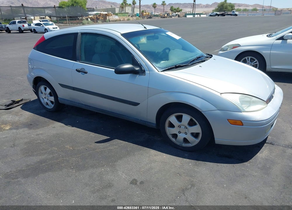 2001 FORD FOCUS ZX3 VIN: 3FAFP31381R177631