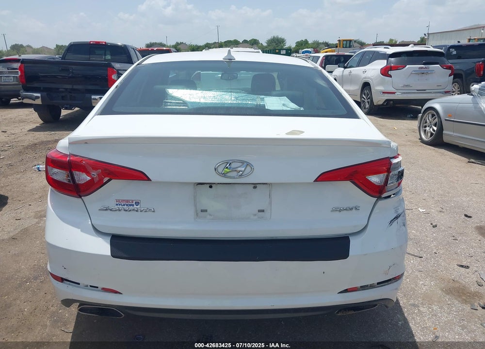 2016 HYUNDAI SONATA VIN: 5NPE34AF3GH422381