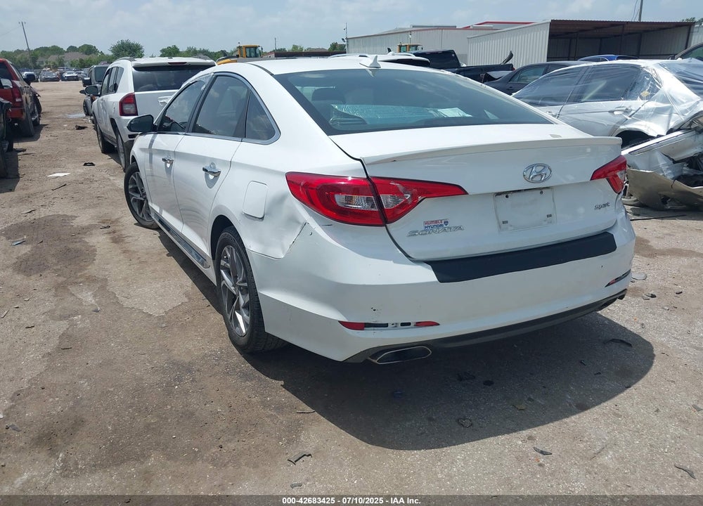 2016 HYUNDAI SONATA VIN: 5NPE34AF3GH422381