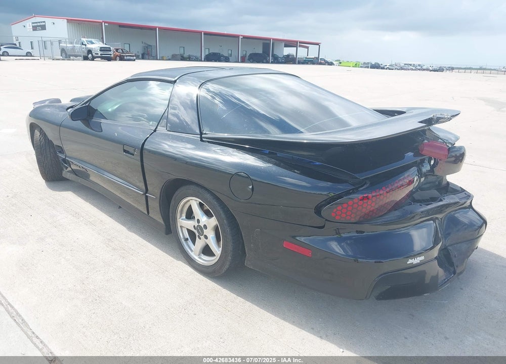 1999 PONTIAC FIREBIRD TRANS AM VIN: 2G2FV22G0X2234332