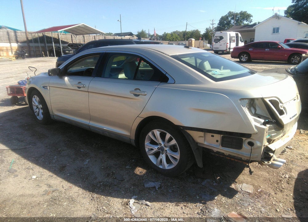 2011 FORD TAURUS VIN: 1FAHP2EWXBG135963