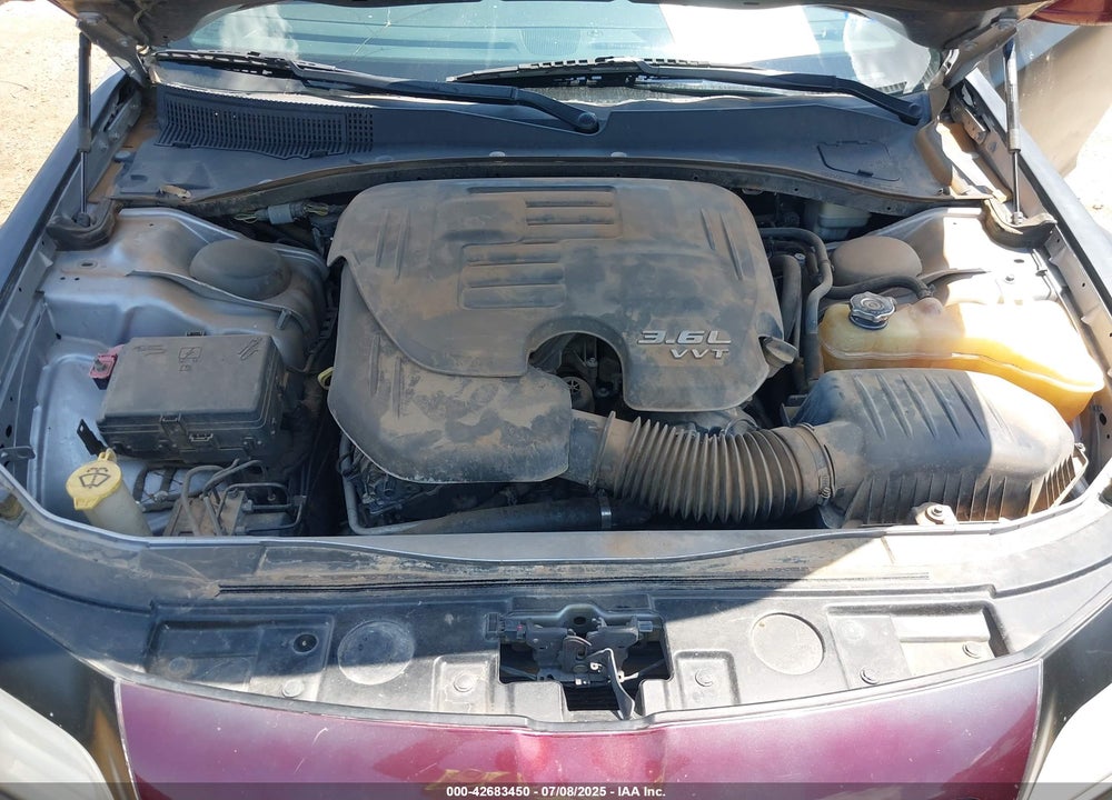 2014 CHRYSLER 300 VIN: 2C3CCAKG1EH170072