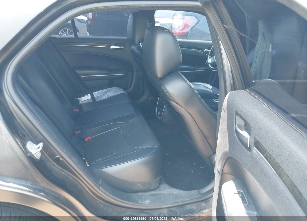 2014 CHRYSLER 300 VIN: 2C3CCAKG1EH170072