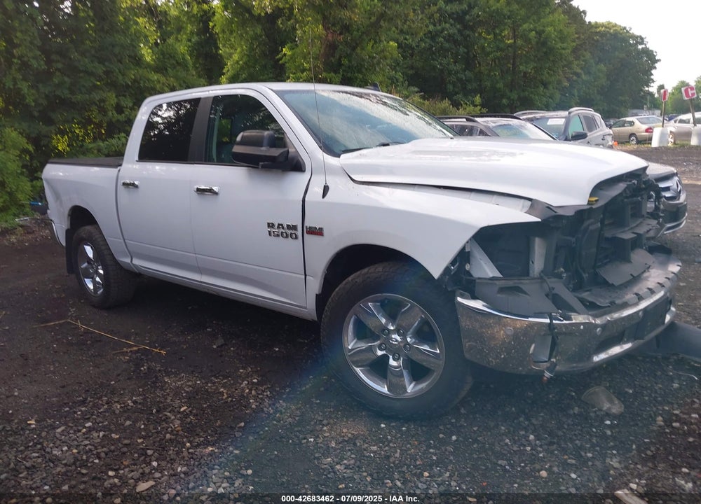2016 RAM 1500 VIN: 3C6RR7LT4GG344956
