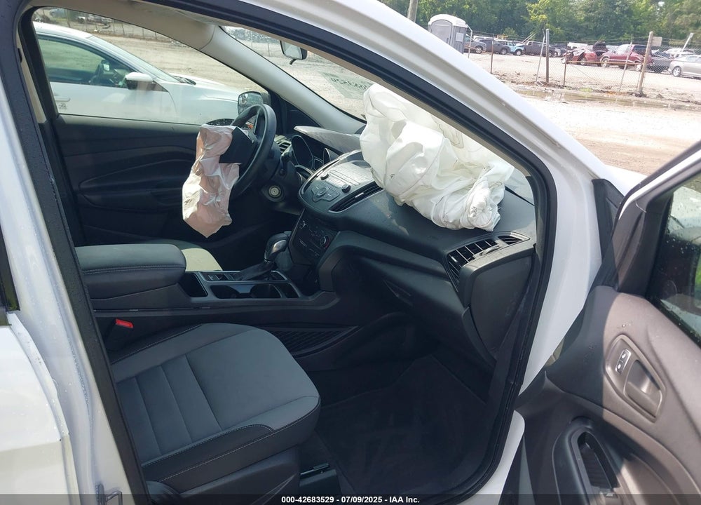 2019 FORD ESCAPE VIN: 1FMCU0F78KUA50738