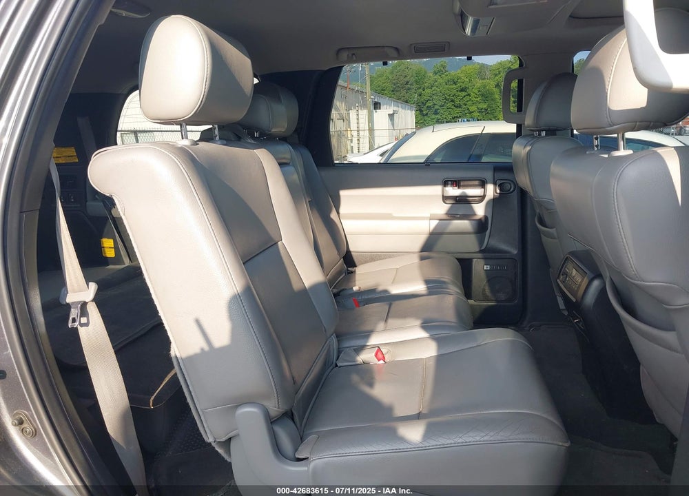 2014 TOYOTA SEQUOIA VIN: 5TDJW5G1XES094326