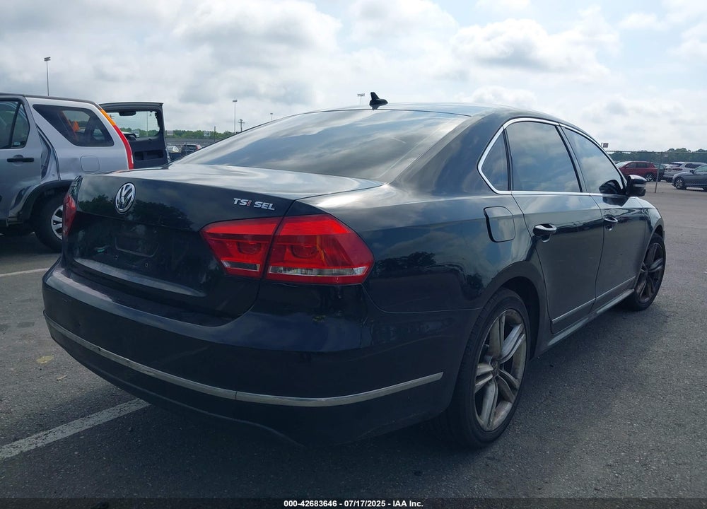 2014 VOLKSWAGEN PASSAT VIN: 1VWCT7A33EC010126
