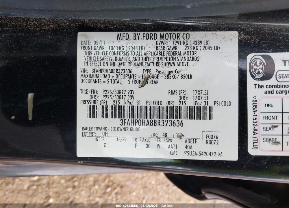 2011 FORD FUSION VIN: 3FAHP0HA8BR323636