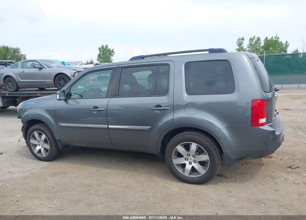 2013 HONDA PILOT TOURING VIN: 5FNYF3H9XDB024500