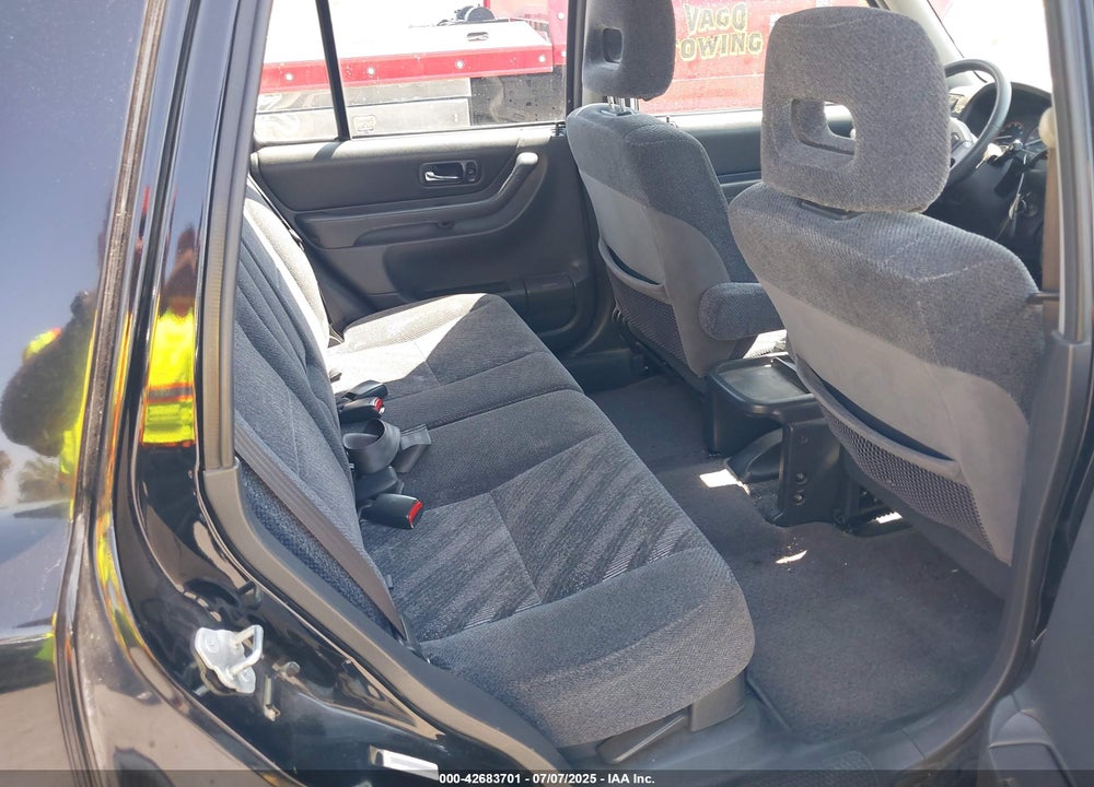 2001 HONDA CR-V EX VIN: JHLRD18691C000835
