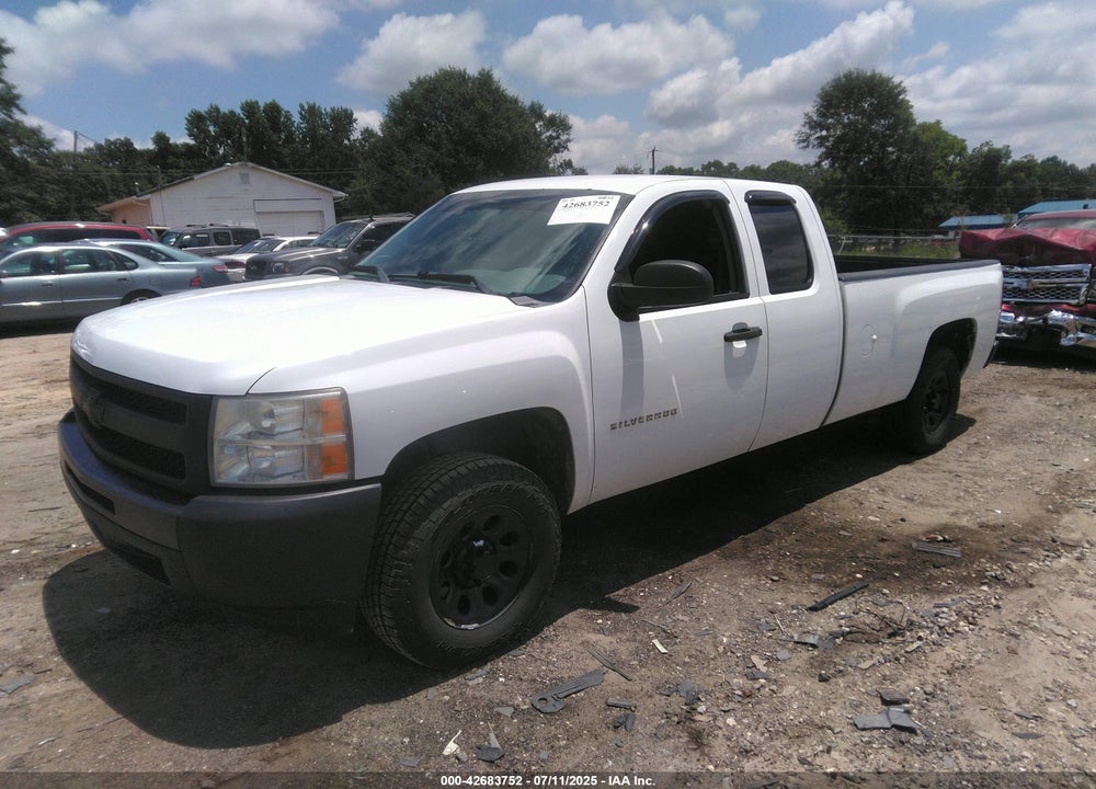 2011 CHEVROLET SILVERADO 1500 VIN: 1GCRCPE02BZ419594
