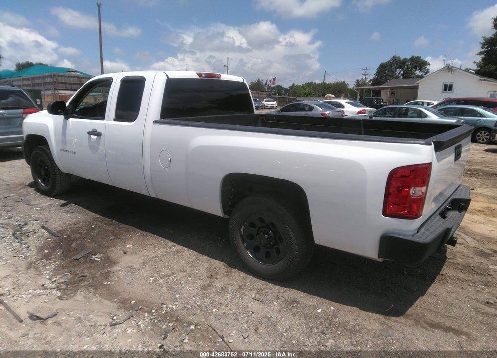 2011 CHEVROLET SILVERADO 1500 VIN: 1GCRCPE02BZ419594