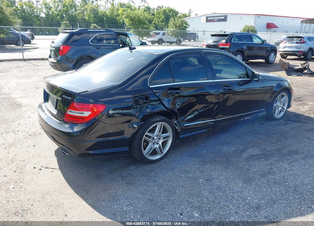 2014 MERCEDES-BENZ C CLASS VIN: WDDGF8AB3EA922409