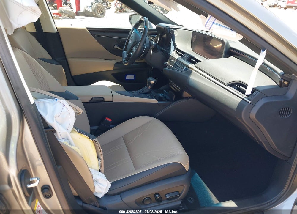2019 LEXUS ES 350 LUXURY VIN: 58ABZ1B15KU027298