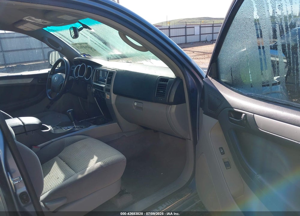 2005 TOYOTA 4RUNNER SR5 V6 VIN: JTEZU14R150061547