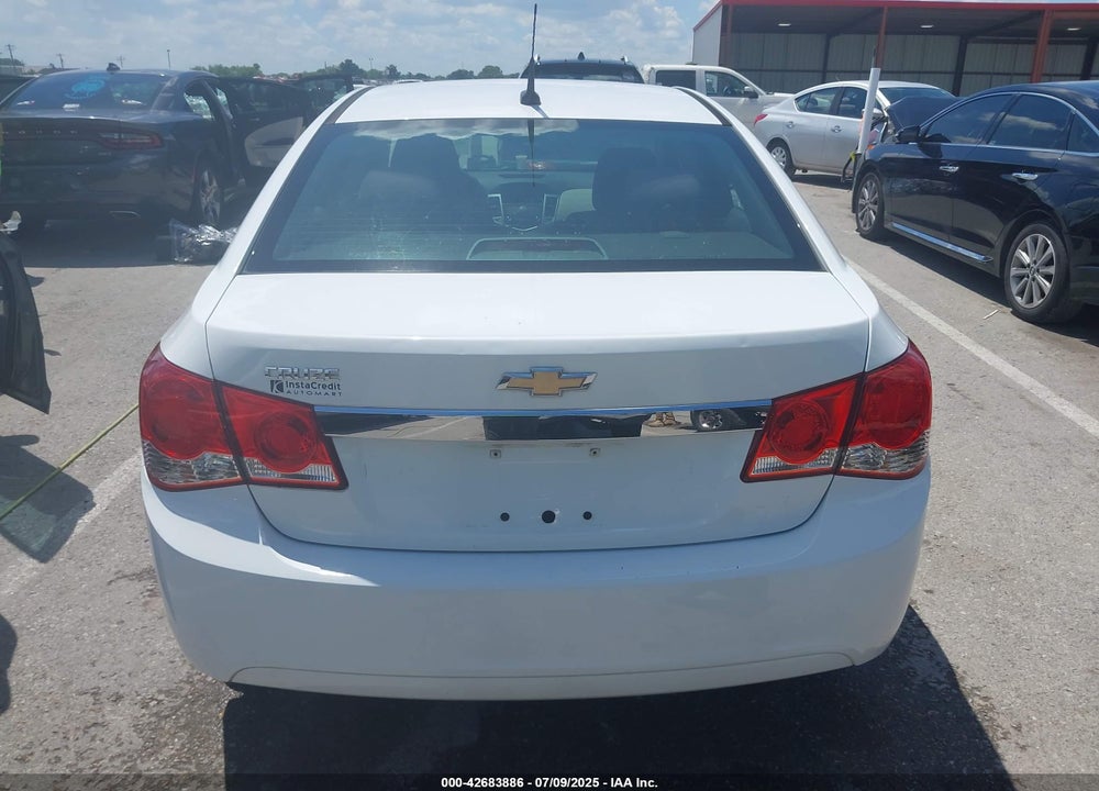 2014 CHEVROLET CRUZE VIN: 1G1PA5SG8E7143546