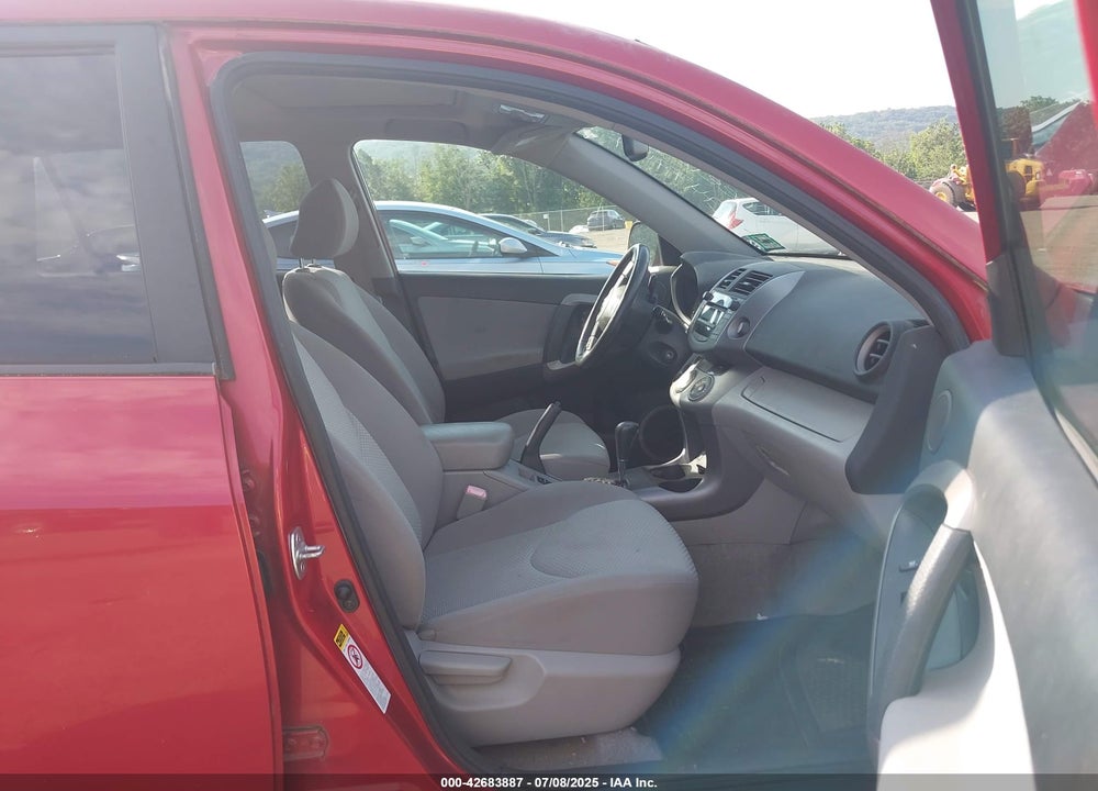 2006 TOYOTA RAV4 VIN: JTMBK31V666009676