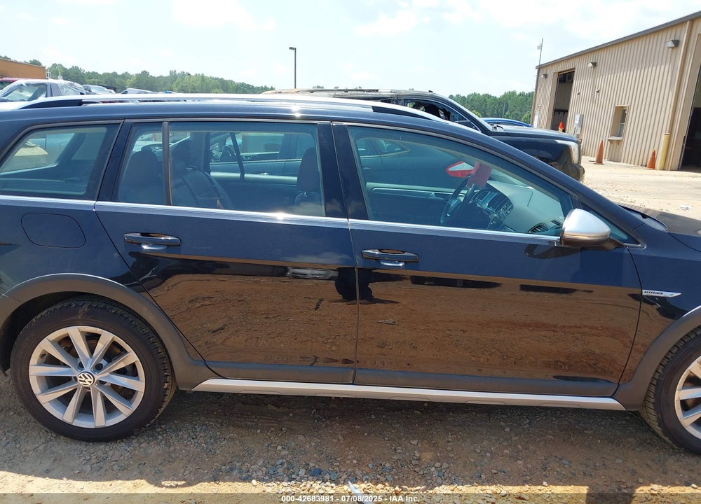 2018 VOLKSWAGEN GOLF ALLTRACK VIN: 3VWH17AU8JM759274