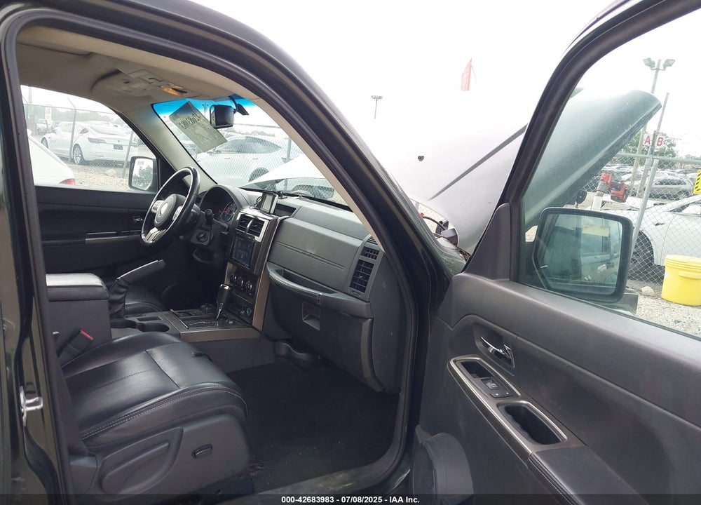 2011 JEEP LIBERTY VIN: 1J4PN5GK3BW548007