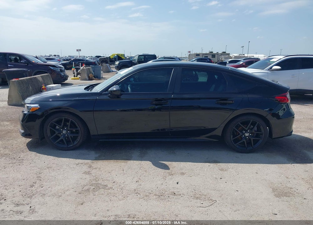2023 HONDA CIVIC VIN: 19XFL2H84PE016582