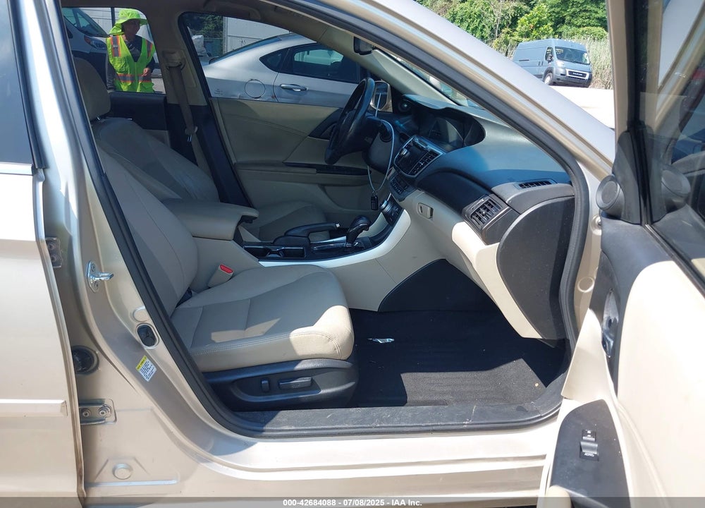 2013 HONDA ACCORD EX-L VIN: 1HGCR2F89DA159631