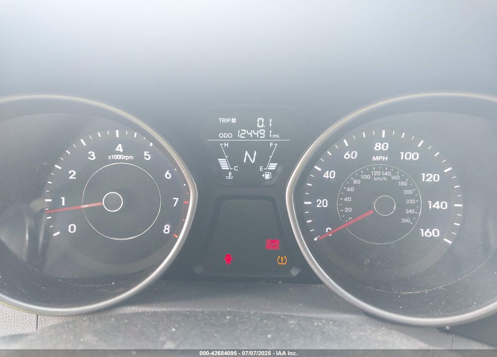 2013 HYUNDAI ELANTRA VIN: 5NPDH4AE7DH155438