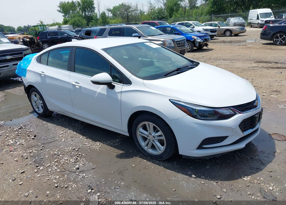 2017 CHEVROLET CRUZE LT AUTO VIN: 1G1BE5SM2H7225846