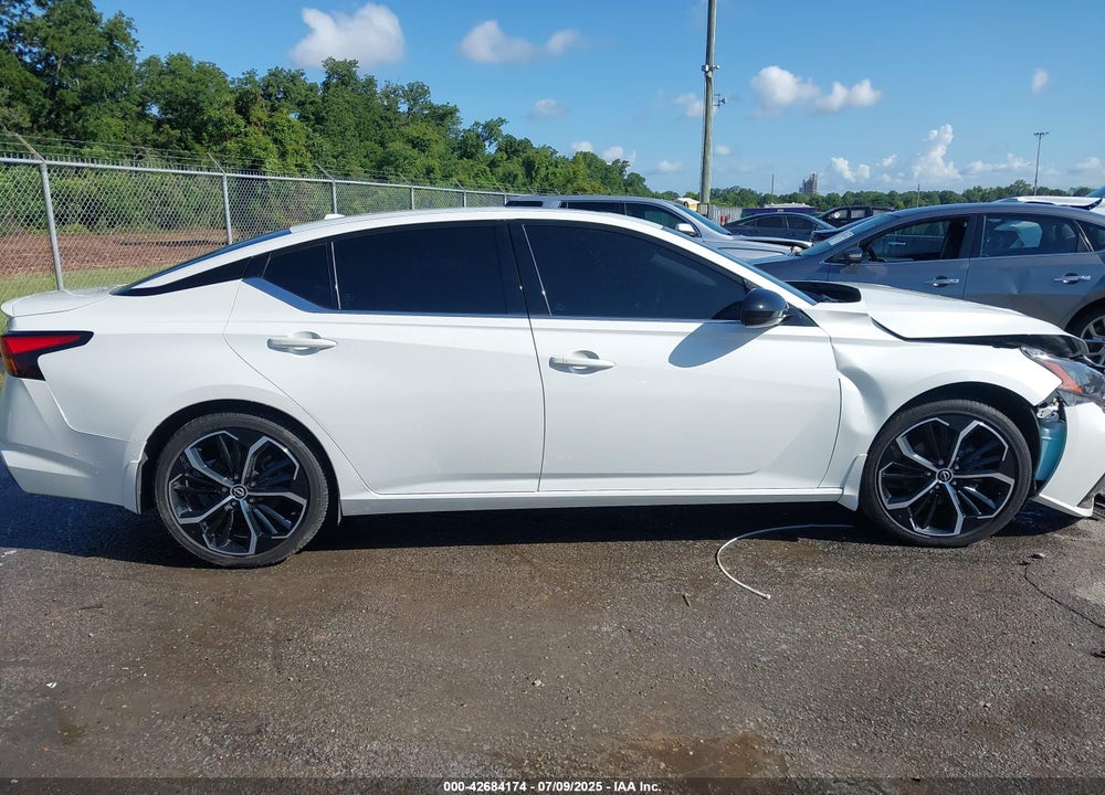 2024 NISSAN ALTIMA SR FWD VIN: 1N4BL4CV3RN340893