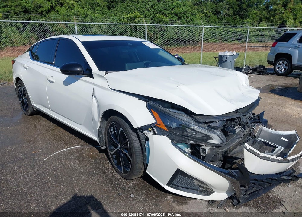 2024 NISSAN ALTIMA SR FWD VIN: 1N4BL4CV3RN340893