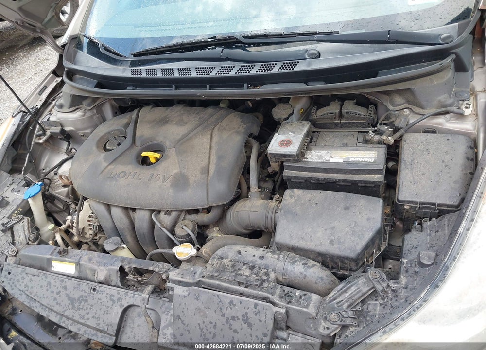2013 HYUNDAI ELANTRA GLS VIN: 5NPDH4AE6DH182386