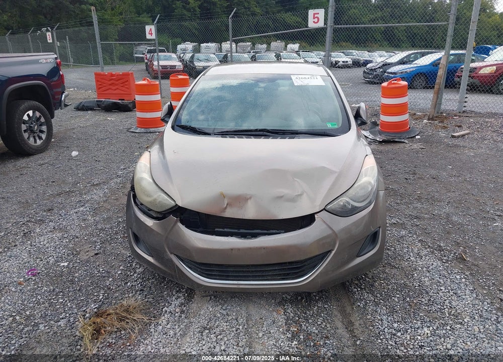 2013 HYUNDAI ELANTRA GLS VIN: 5NPDH4AE6DH182386