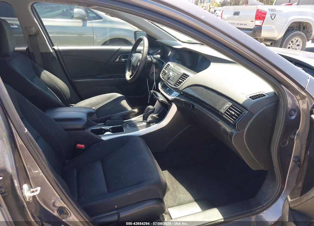 2014 HONDA ACCORD VIN: 1HGCR2F57EA275580