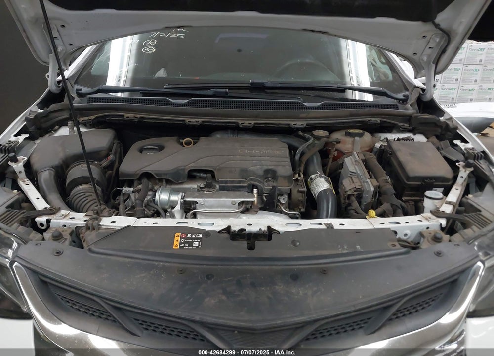 2019 CHEVROLET CRUZE VIN: 1G1BE5SM9K7112001