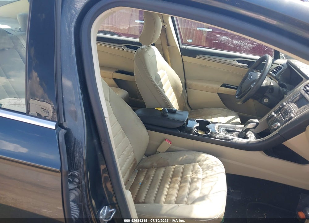 2015 FORD FUSION SE VIN: 3FA6P0H7XFR229162