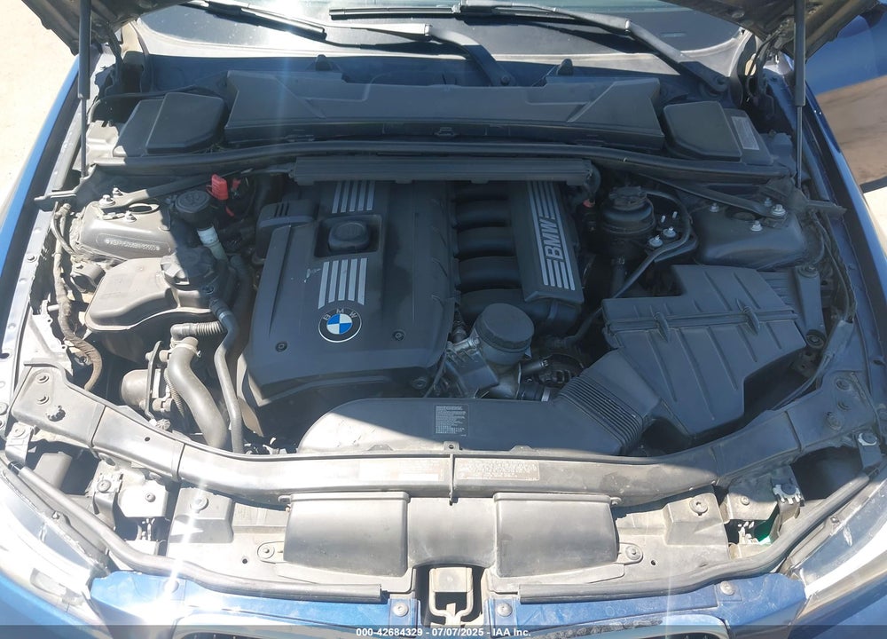 2011 BMW 3 SERIES VIN: WBAPH5G58BNM82550