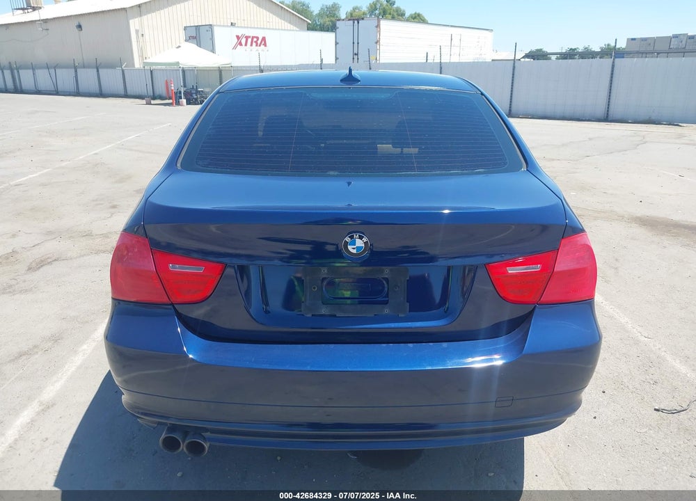 2011 BMW 3 SERIES VIN: WBAPH5G58BNM82550