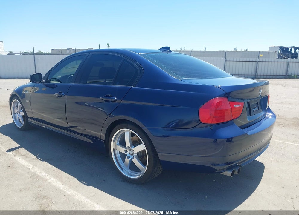 2011 BMW 3 SERIES VIN: WBAPH5G58BNM82550