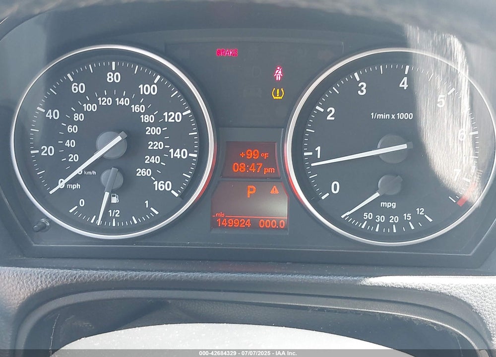 2011 BMW 3 SERIES VIN: WBAPH5G58BNM82550
