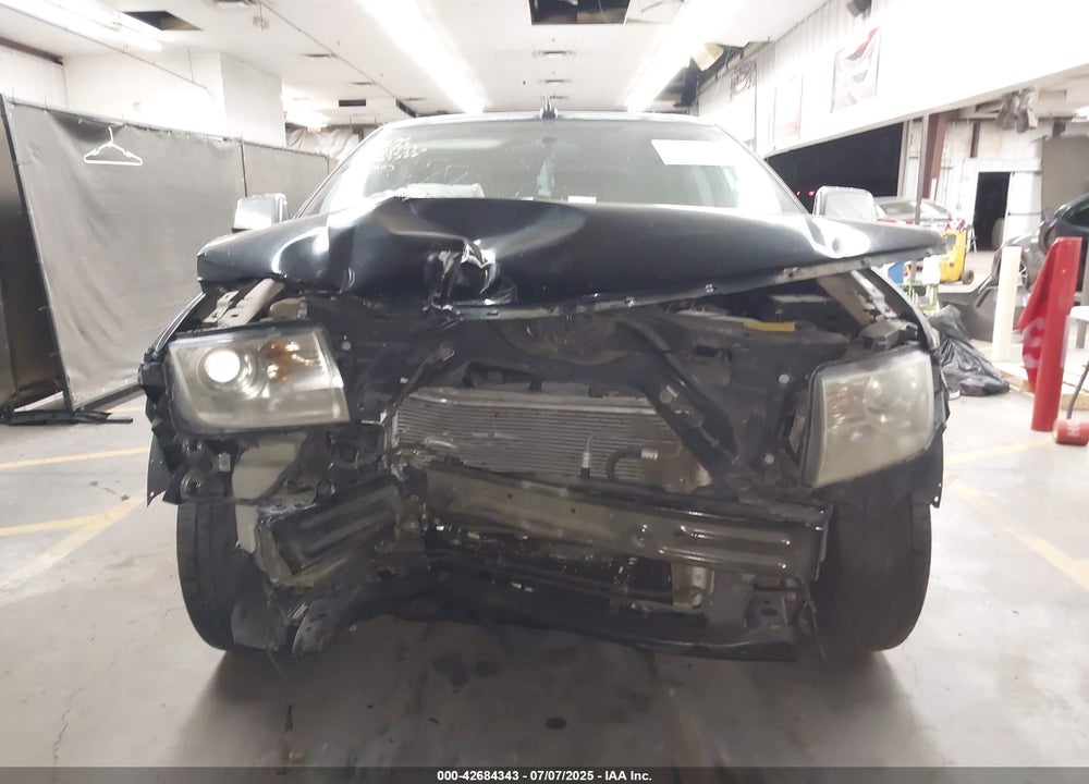 2008 LINCOLN MKX VIN: 2LMDU68C08BJ30135