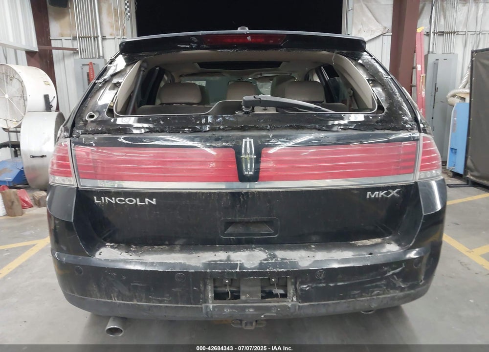 2008 LINCOLN MKX VIN: 2LMDU68C08BJ30135