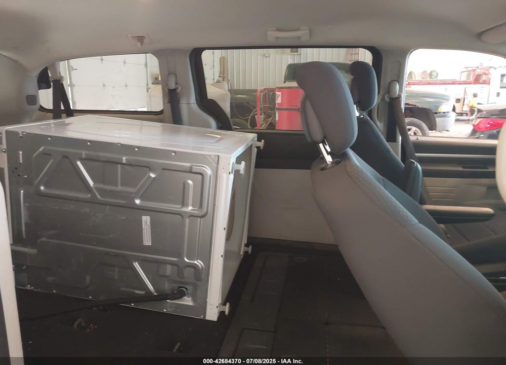 2010 DODGE GRAND CARAVAN SE VIN: 2D4RN4DEXAR354916