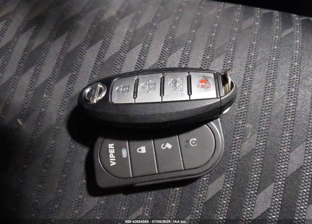 2017 NISSAN ALTIMA VIN: 1N4AL3AP8HN349386