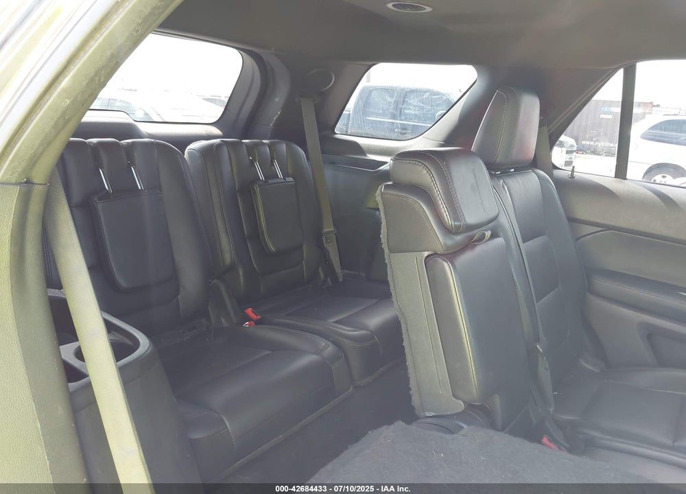 2015 FORD EXPLORER VIN: 1FM5K7F84FGC37785