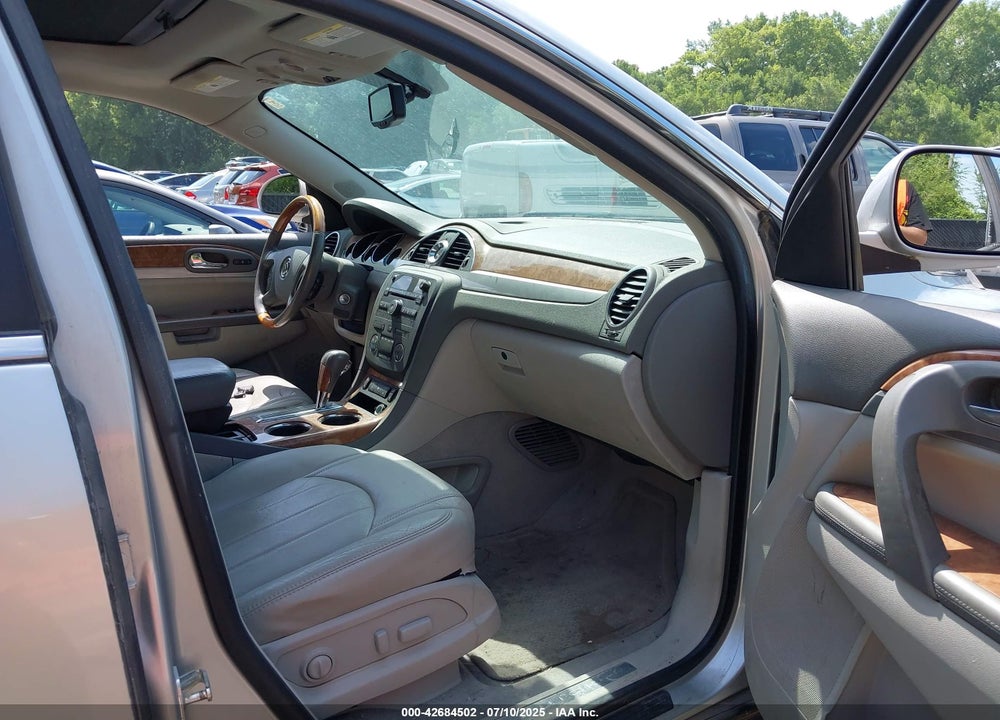 2011 BUICK ENCLAVE VIN: 5GAKRBED3BJ238087
