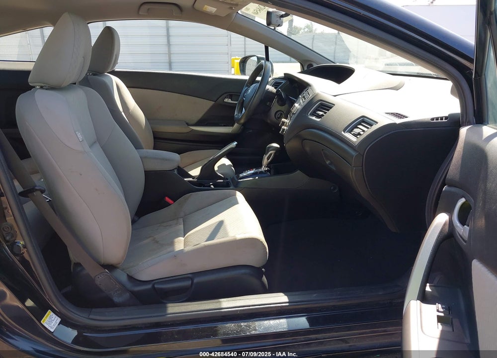 2014 HONDA CIVIC VIN: 2HGFG3B56EH518411