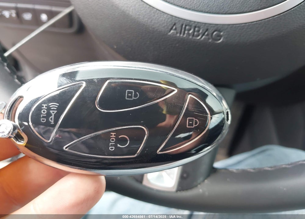 2025 HYUNDAI TUCSON VIN: 5NMJCCDE5SH505859