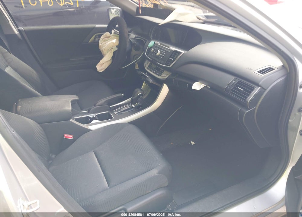 2015 HONDA ACCORD LX VIN: 1HGCR2F36FA019916