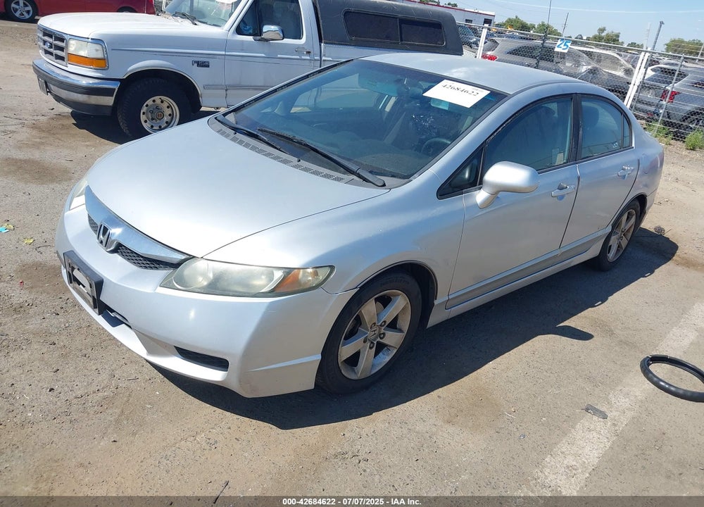 2011 HONDA CIVIC VIN: 2HGFA1F65BH528271
